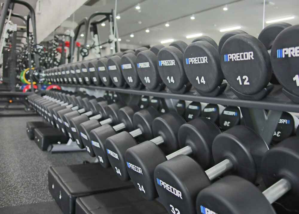 シナジム加西古坂店館内